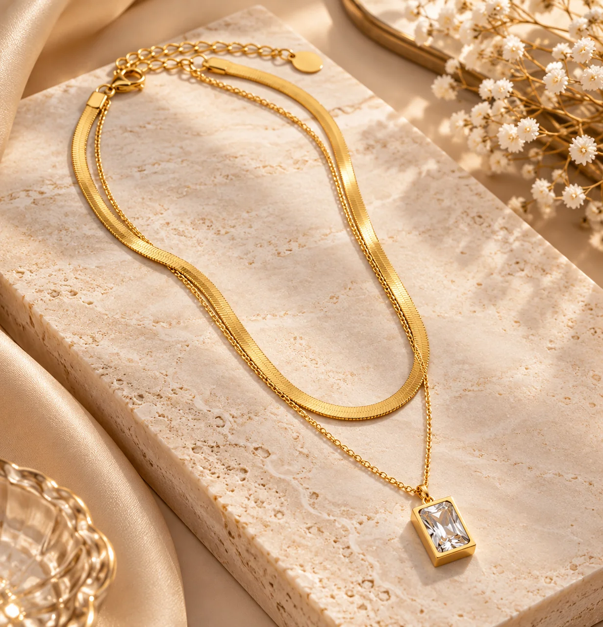 Gold-Plated Anti Tarnish Layered Crystal Pendant Necklace for Women